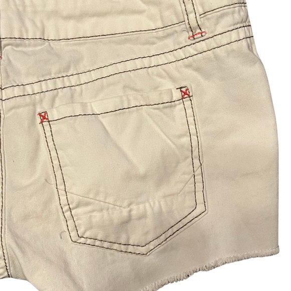 Daytrip Sz 29 Women's Cotton Shorts with factory distressing & colorful design - Picture 8 of 9